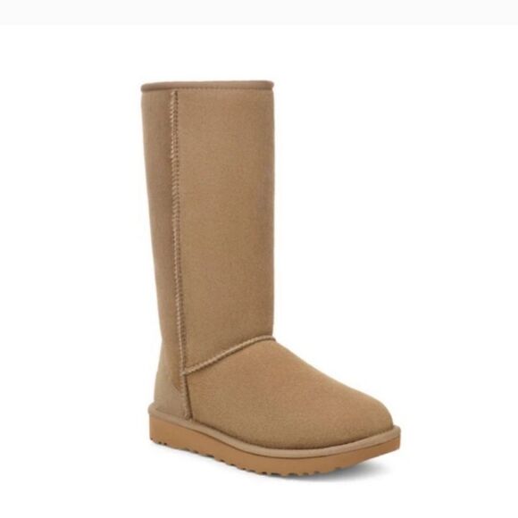 NWT UGG Kids' Classic Tall II Water Resistant Boots Size 13 little girl Chestnut - Picture 4 of 7